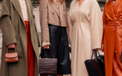 5 CÁCH PHỐI ĐỒ CHO MGƯỜI LÙN BÁNH BÈO 